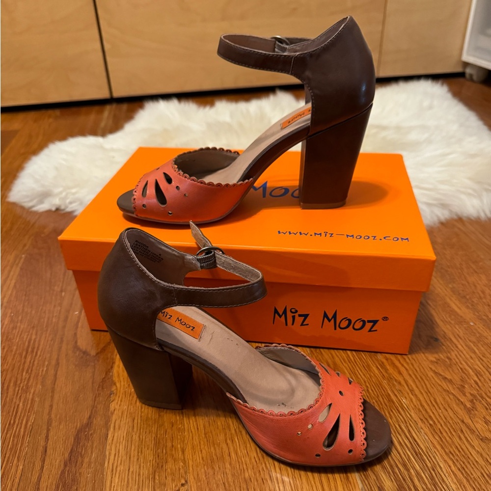 Miz Mooz leather “Rhoda” sandal heels size 6